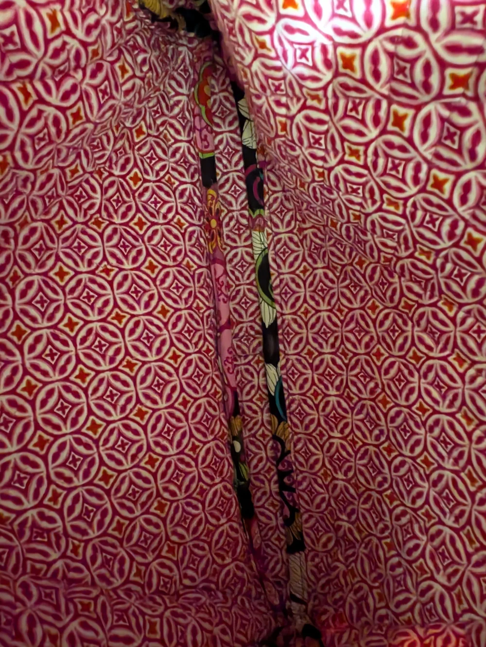 Vera Bradley Quilted Floral Travel Tote Bag - Pink on Black